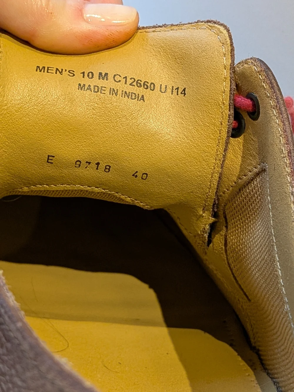 Classic Cole Haan Brown Leather Derby Shoes with Red Laces